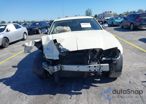 2008 Chrysler 300 Touring из США, поврежденный, VIN 2C3LA53GX8H160463